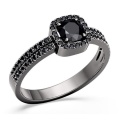 02024 -003-1-pierścionek-zaręczynowy-z-czarnego-złota-z-czarnymi-szafirami.jpg