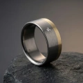 AH-Sabina-z-brylantem-4-titanring-matt-diamant-gelbgold-10mm.webp