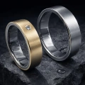 AH-Classic-5-titanverlobungsringe-matt-gold-diamant-handgefertigt.webp