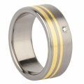 AH-Zebra-złota-z-diamentem-1-matte-titanium-ring-goud-briljant.webp