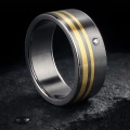 AH-Zebra-złota-z-diamentem-5-mattierter-titanring-gold-brillant-handgefertigt.webp