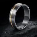 AH-Nova-5-matte-titanium-trouwring-geelgoud.webp