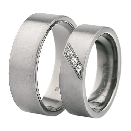 Obrączki z tytanu z 3 diamentami 0-03ct