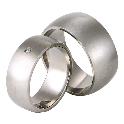 Obrączki z tytanu z cyrkonią Swarovski